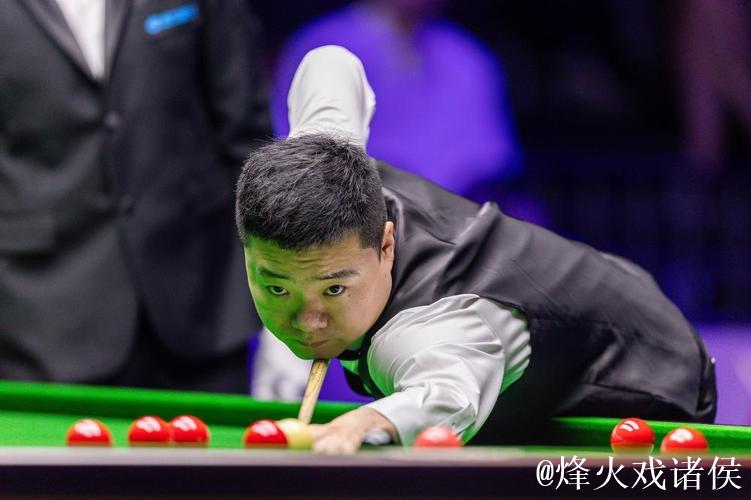 斯诺克武汉公开赛第二轮 丁俊晖输球遗憾出局